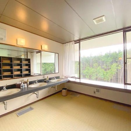 Fuji Yamanakako Resort Hotel - Vacation Stay 03064V Экстерьер фото